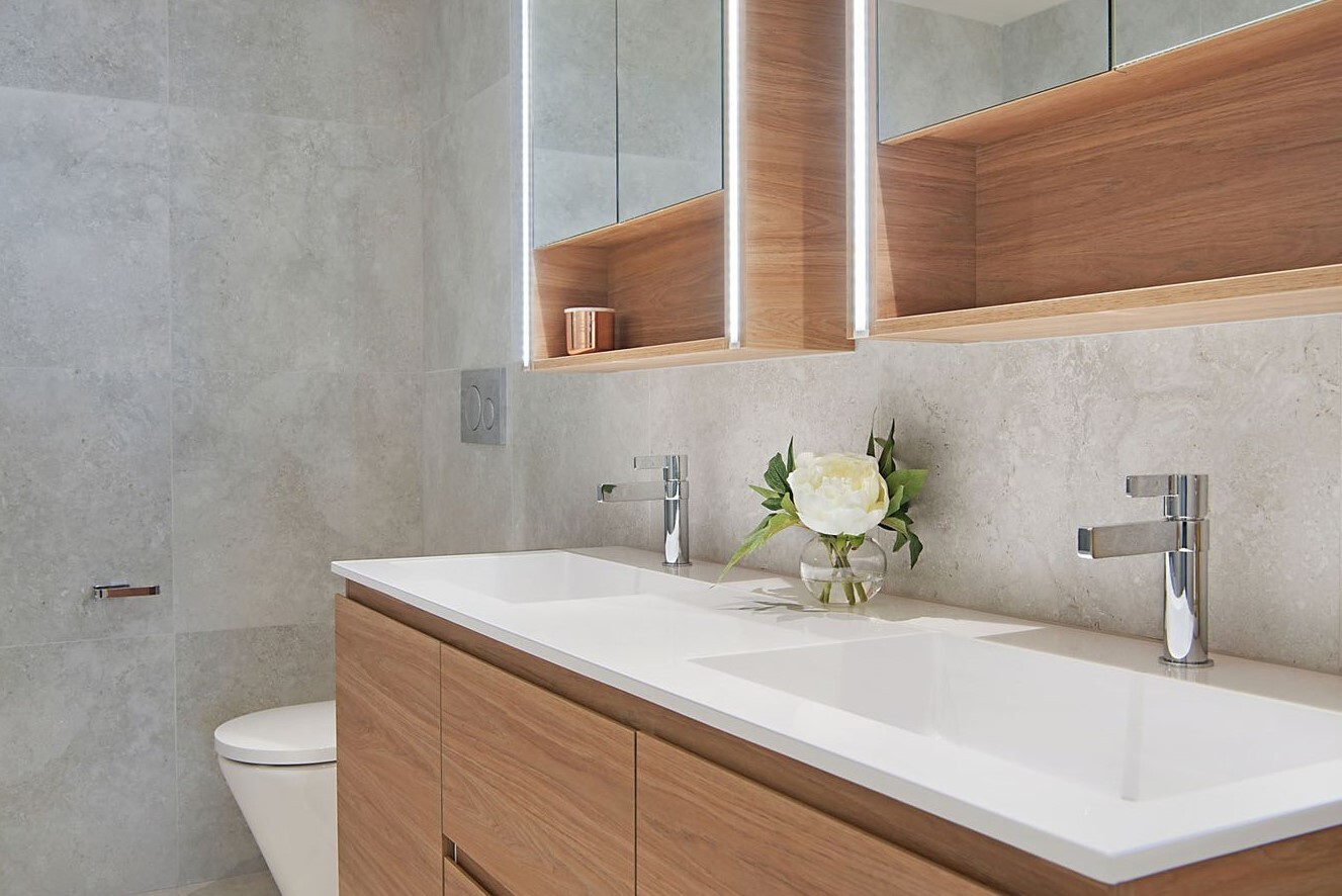 Bathers Beachside Apartments Margate