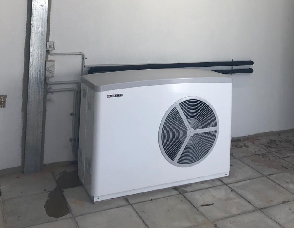 Margaret River Off Grid Hydronic Heating Heat Pump