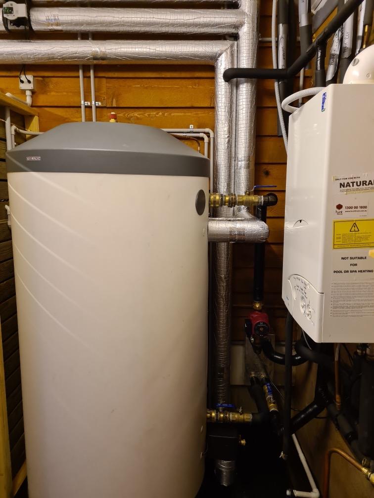 Snowy Mountains Hydronic Heat Pumps