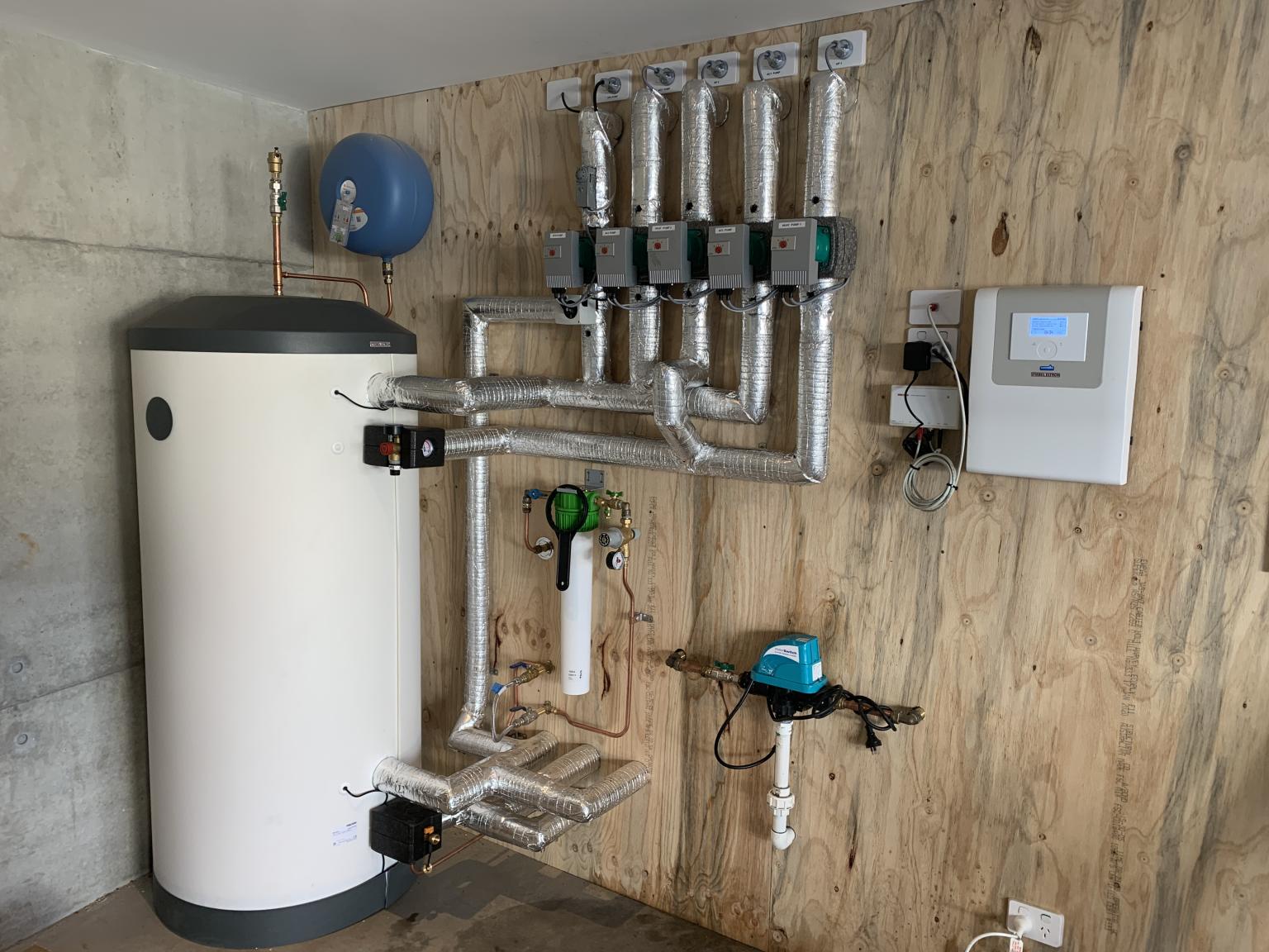 griffith hydronic heating heat pump stiebel eltron